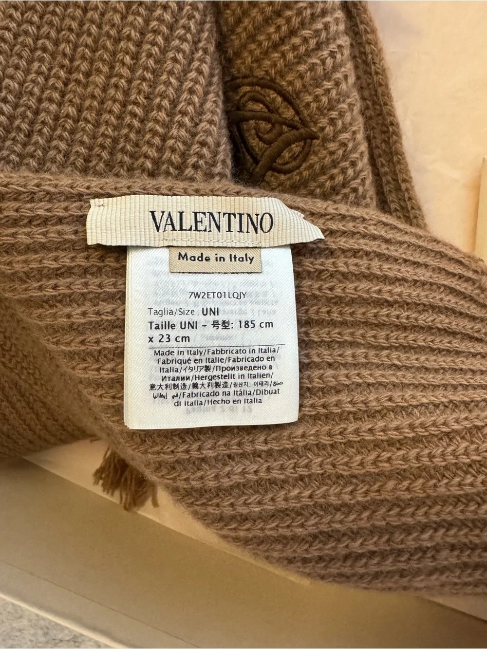 NWT Valentino Brown Knit scarf